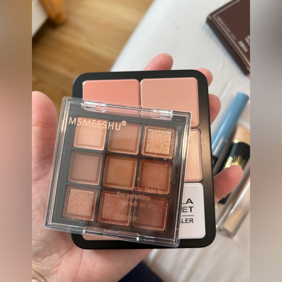 New Makeup lot - Picture 7 of 11